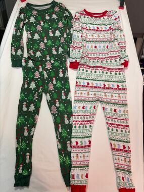 Little Me Holiday Pajama Set